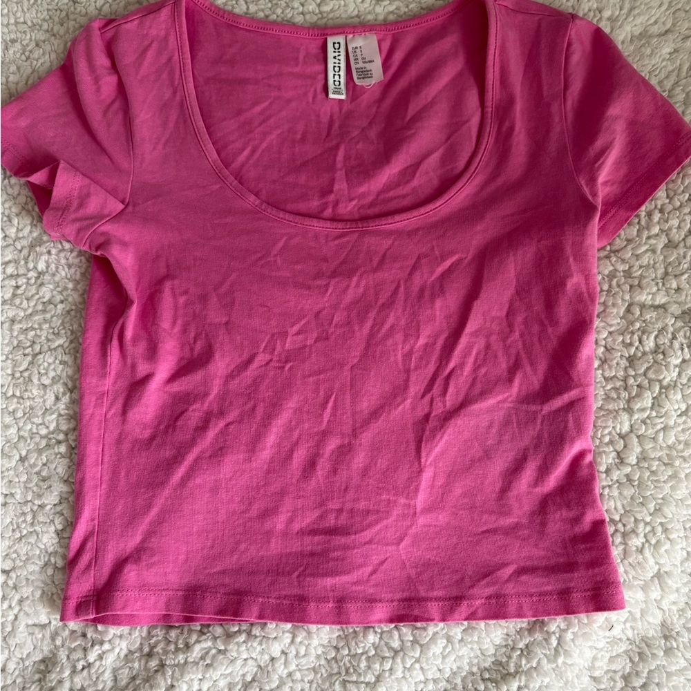 H&M Bright Pink Scoop Neck Crop Top